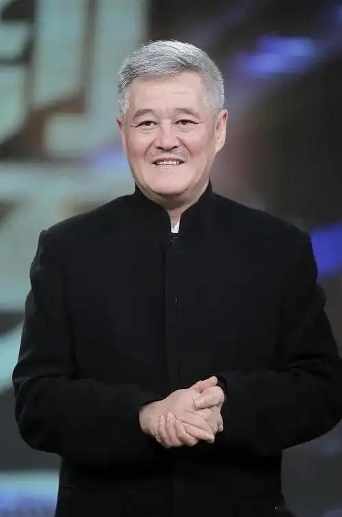 趙本山疑似復(fù)出 被曝將開(kāi)全球巡演