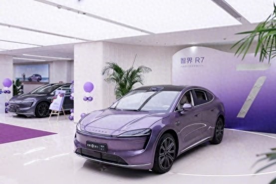 智界R712.5kWh電耗+低溫續(xù)航64%碾壓同級,實力不可小覷
