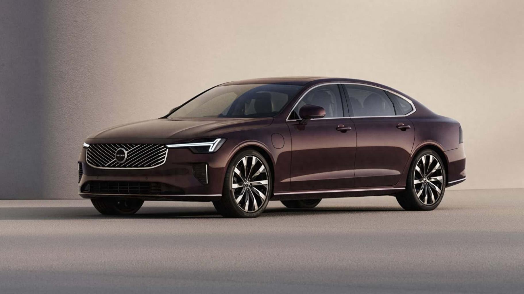 2026款沃爾沃S90正式發布,車尾燈變化明顯,中控屏尺寸增加