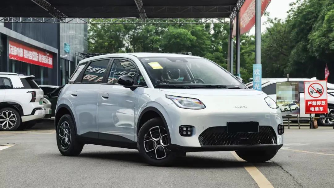 5月,小型車銷量前十榜單,曾經的神車“飛度”淪為“守門員”