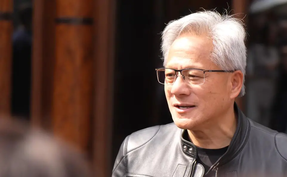 黃仁勛媒體會實錄：華為很強、DeepSeek是突破，中國AI讓英偉達不得不持續下注